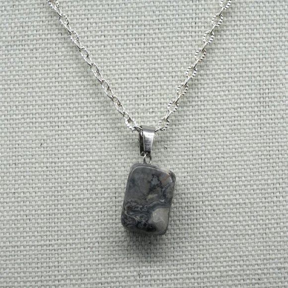 Silver necklace with gray stone pendant. - Picture 2 of 2